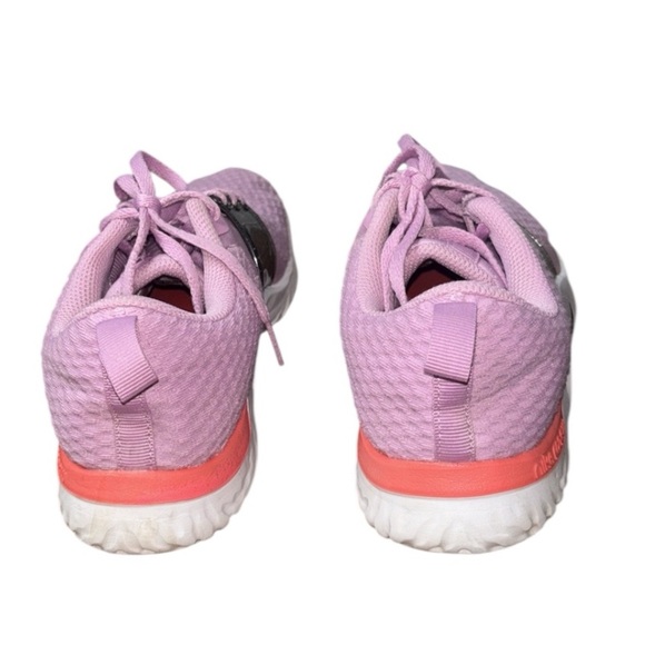 Nike Renew In Training TR Gymnastics Low Beyond Pink Sneakers Tennis Shoes 9 - Picture 3 of 7